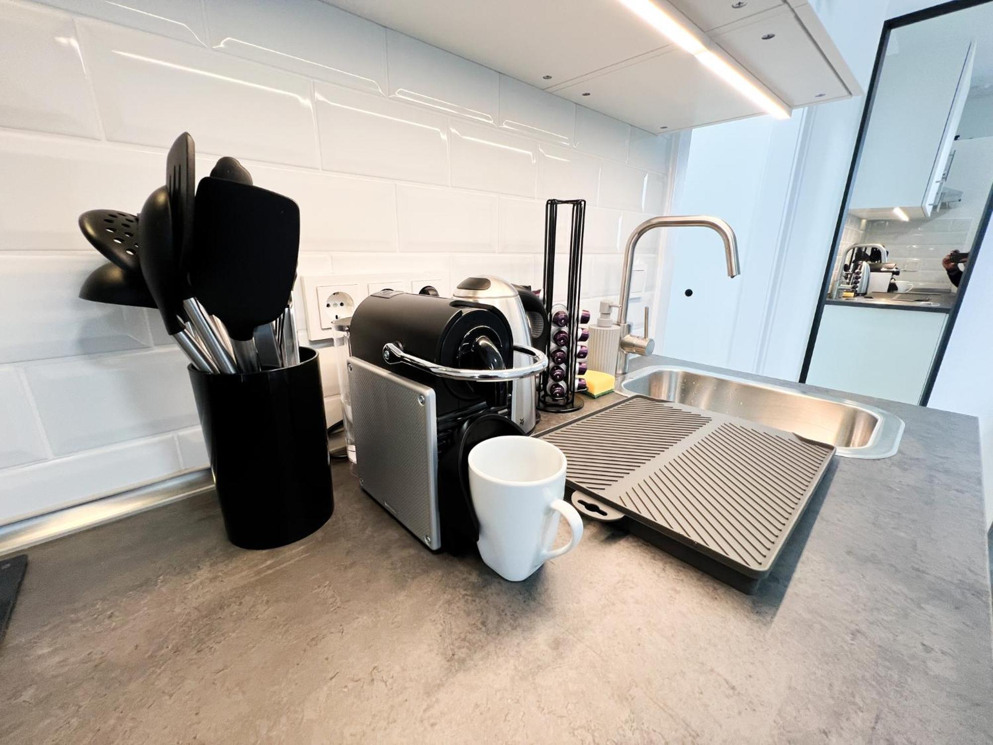 Vibehome Duesseldorf - Stadtmitte Екстер'єр фото