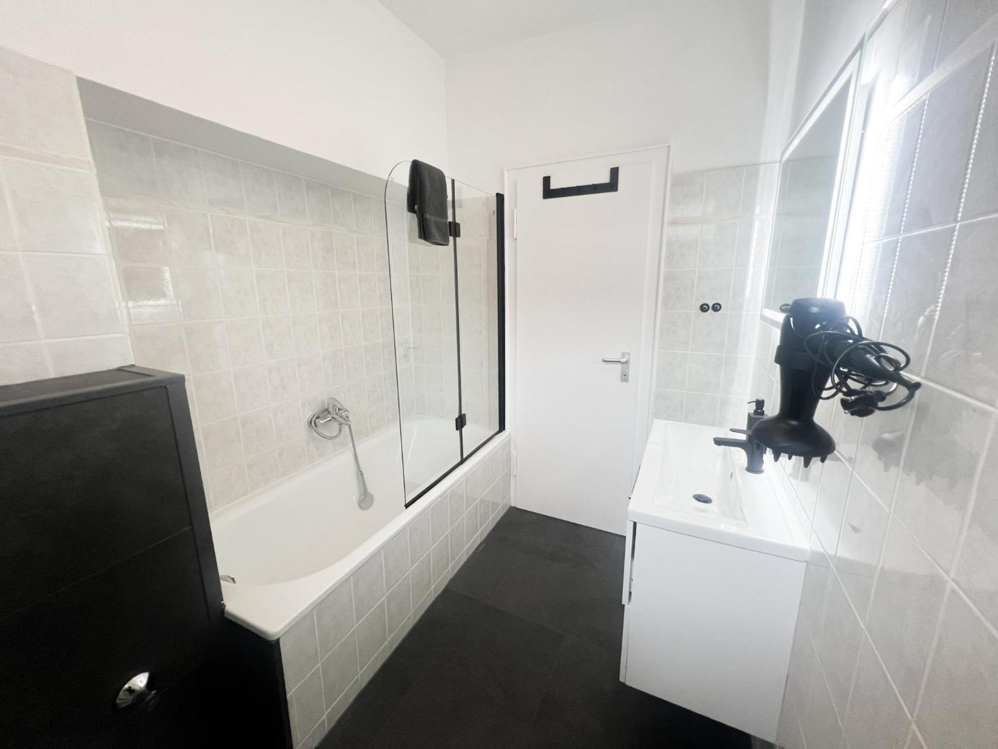 Vibehome Duesseldorf - Stadtmitte Екстер'єр фото